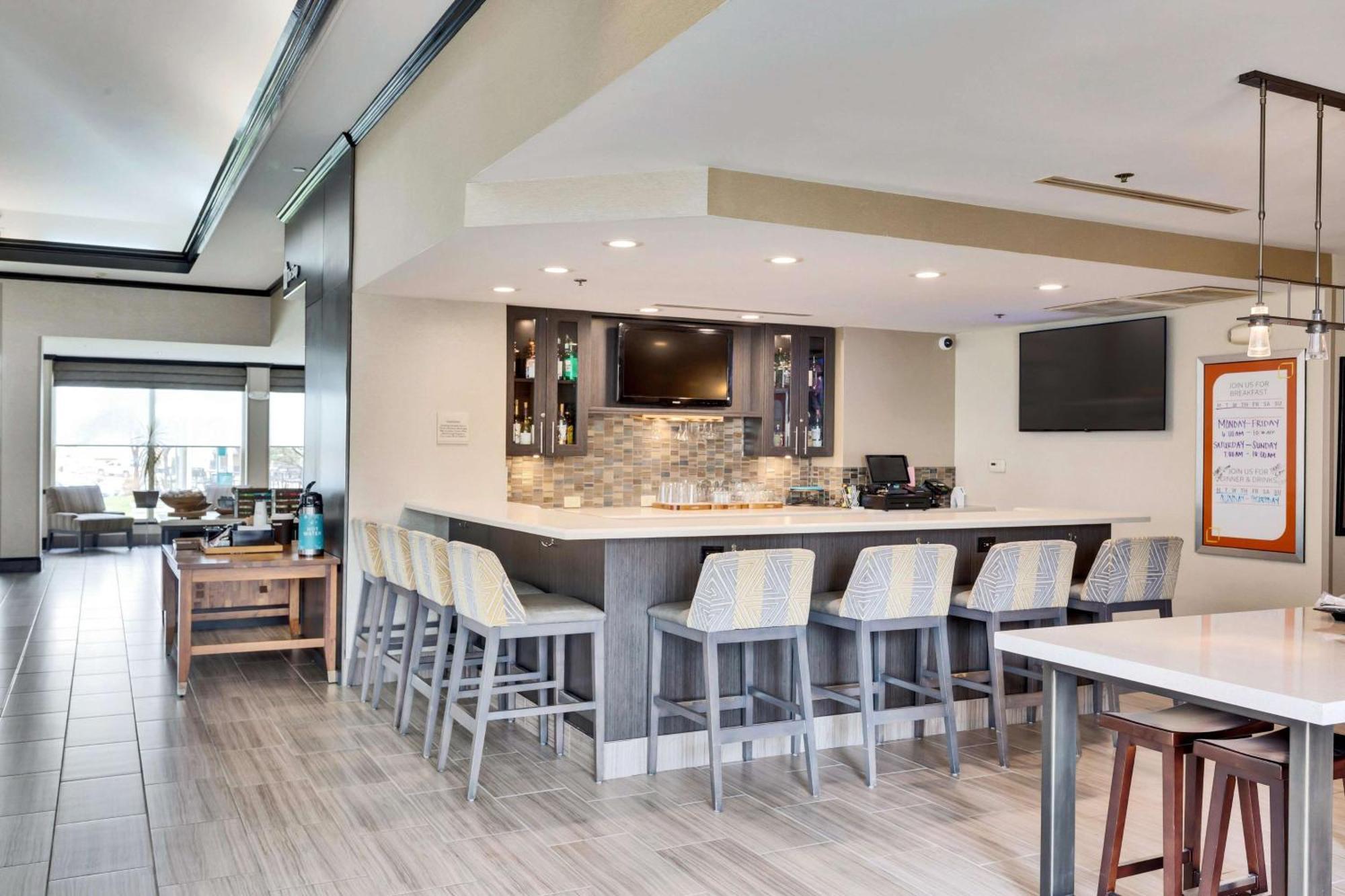 Hilton Garden Inn Austin Northwest/Arboretum Exterior photo