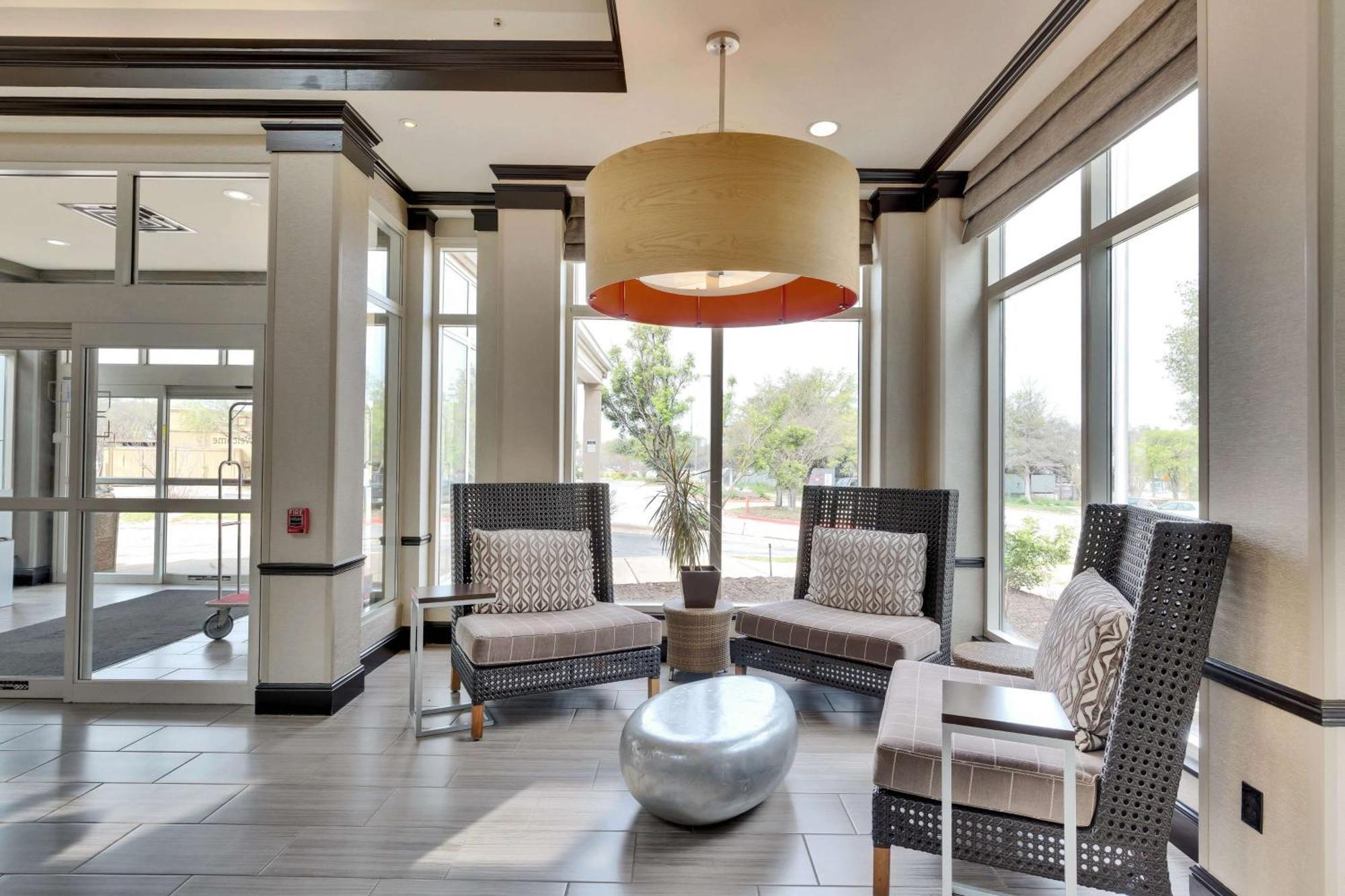 Hilton Garden Inn Austin Northwest/Arboretum Exterior photo